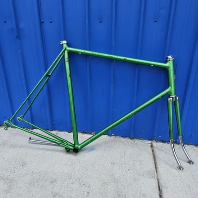 Conjunto de Quadros 1974 Schwinn Sports Tourer 62 cm, Verde Esmeralda, 130 mm, Para 27", CRMO - Imagem 1 de 4