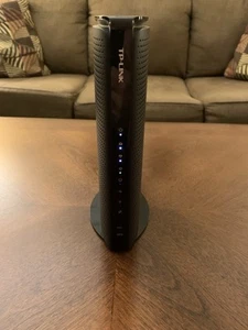 TP-Link TC-W7960 WIRELESS MODEM, 300Mbps - Black, works with Xfinity - EXCELLENT - Picture 1 of 9