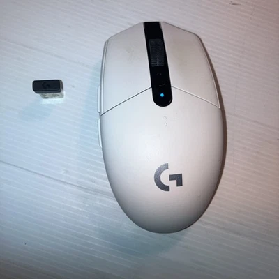 Logitech G305 Wireless Gaming Mouse - White - Image 1 of 4
