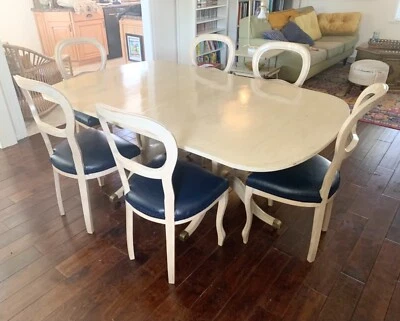 Mesa de comedor de madera moderna vintage de mediados de siglo + 2 hojas + 6 sillas Foto 1 de 4