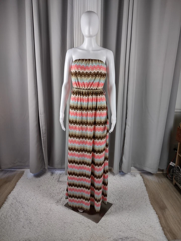Maxi Vestido Para Mujer Rue 21 Coral y Marrón Geo Rayas Sin Tirantes, Sin Cinturón, Talla L Foto 1 de 4