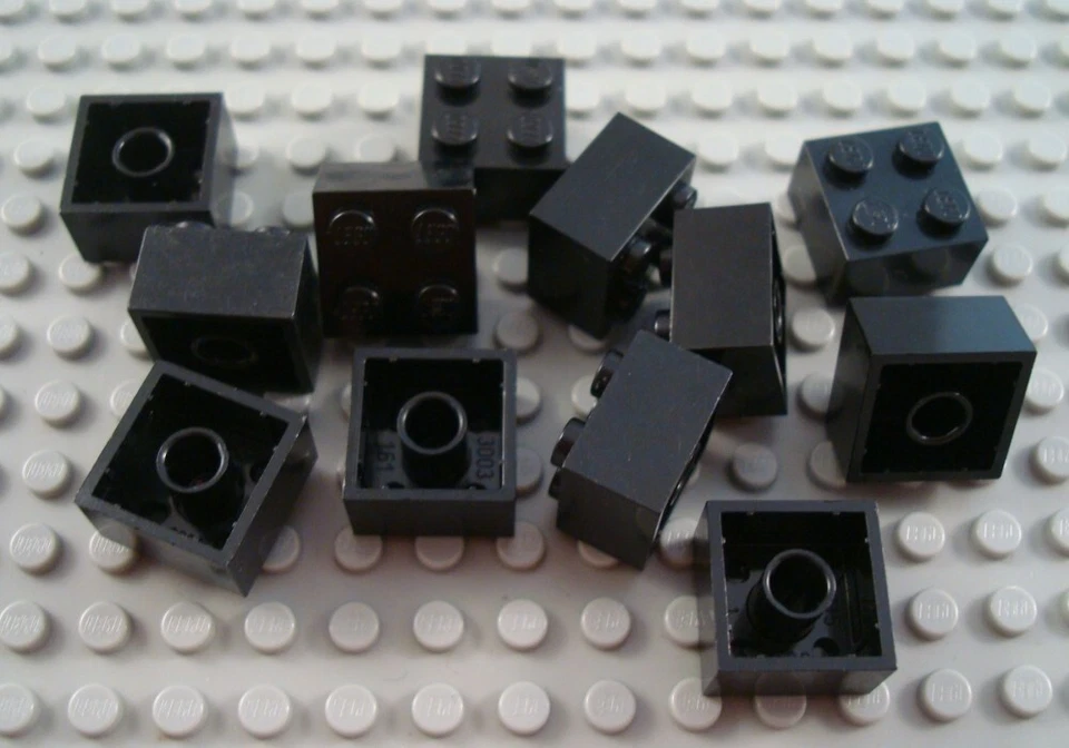 LEGO Lot of 12 Black 2x2 Classic Bricks Building Parts and Pieces - Image 1 of 1
