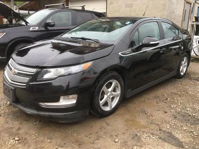 14 CHEVY VOLT Evaporator Canister Foto 1 de 4