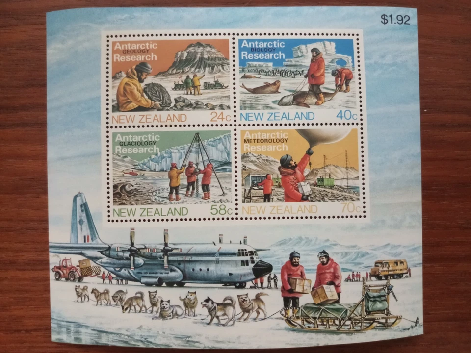 New Zealand Antarctic Research 1984 Souvenir Sheet MNH Sc#794a - Image 1 of 1