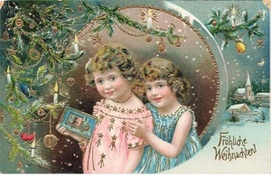 Carte Gaufrée - Noël - Fröhliche Weihnachten - Deux fillettes près d'un sa - Picture 1 of 2