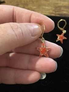 Genuine Swarovski Red Star Gold Plated Pendant on Lever Back Dangle Earrings - Picture 1 of 13