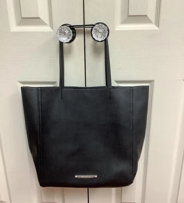 Bolso de Mano Betsy Johnson Grande Negro Foto 1 de 4