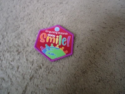 BRAND NEW GIRLGUIDING MIDLANDS SMILE  2021 CLOTH BADGE - Image 1 of 4