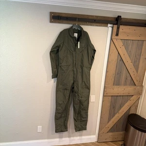 US Military CWU-27/P Flight Suit Coveralls Mens 44L Long Sage Green Zip Front - Picture 1 of 11