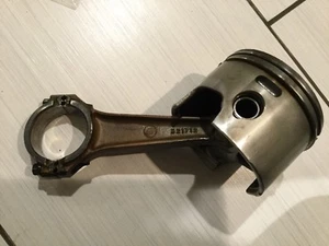 1993 JOHNSON EVINRUDE 150HP PISTON PORT 0434503 CONNECTING ROD 0392591 321712 - Picture 1 of 4