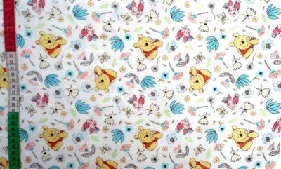 SPRINGS CREATIVE Disney Pooh & Piglet Fat Quarter Half Metre 100% Cotton Fabric