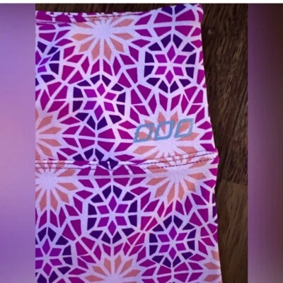 Leggings Lorna Jane Nunca Usados Recortados Pequeños Estampado Starburst Foto 1 de 4