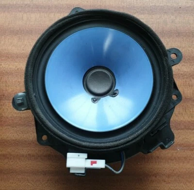 KIA Sportage 2004-2010 Left / Right Rear / Front  door speaker DRIVER PASSANGER  - Image 1 of 4