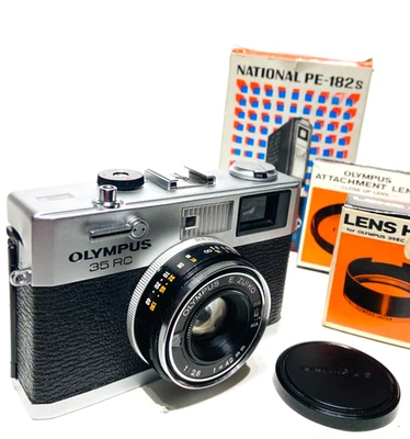 Olympus 35RC 35mm Rangefinder Compact Camera, Excellent + Accessories, New Seals - Image 1 of 4