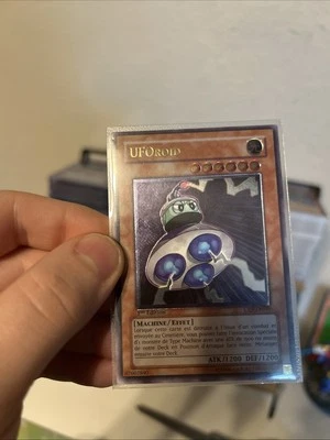 Yugioh UFOroid CRV-FR010 Ultimate Rare 1st Ed French LP (small Ding Otherwise NM - Image 1 of 4