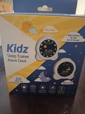 Kidz Sleep Trainer Alarm Clock NIB - Image 1 of 4