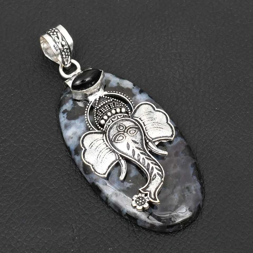 Этническая подвеска ручной работы из черного оникса яшмы габбро 2,8 дюйма AP-20910 - Изображение 1 из 1