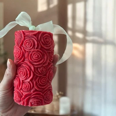 Vela de pilar de flores, cera de soja, regalo de cumpleaños, favores de fiesta, favores de boda Foto 1 de 3