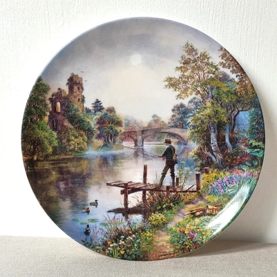 Wedgwood Danbury Mint Fly Fishing by Graham Twyford collectors Plate - Image 1 of 4