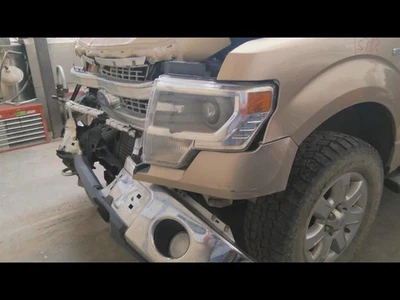 Parachoques antiniebla de esquina/estacionamiento montado para camioneta Ford F150 11-14 2182086 Foto 1 de 4