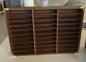 Caja de madera de almacenamiento de cinta de casete de 30 ranuras soporte estante colgante vintage Taiwán - Imagen 1 de 7