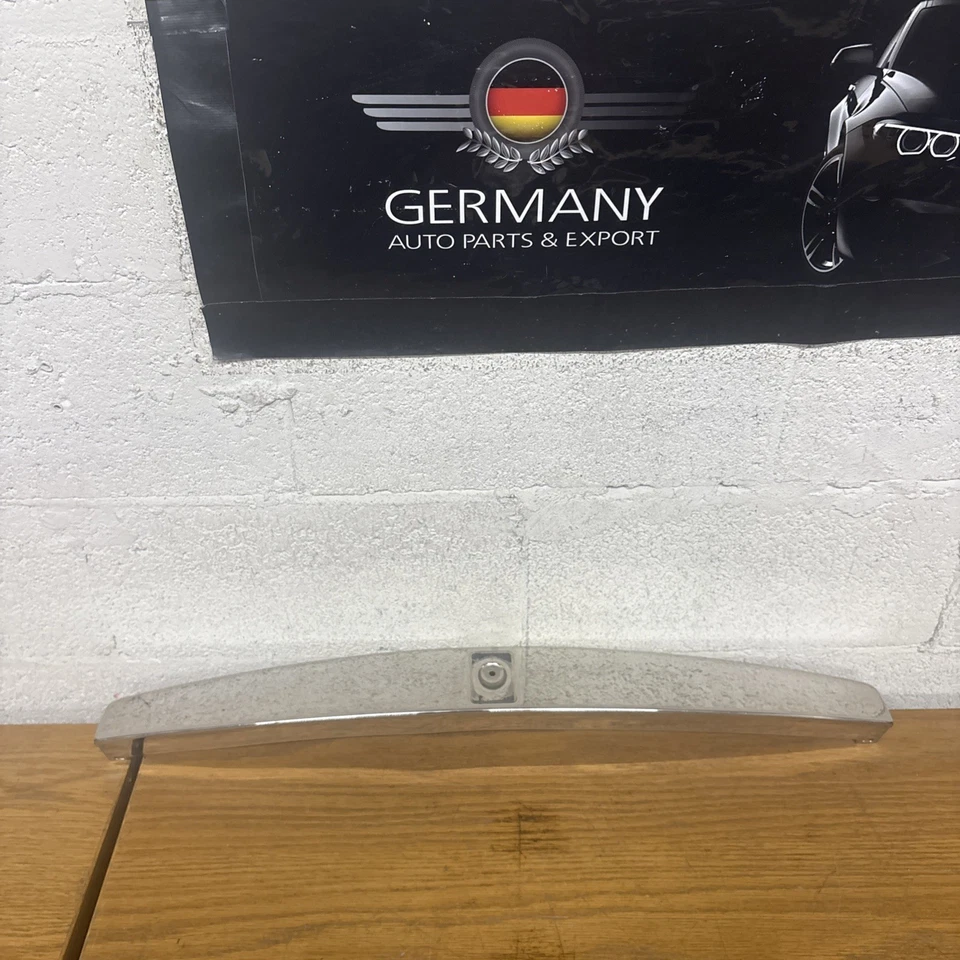 PLACA TAPA MALETERO ROLLS ROYCE WRAITH #018 Foto 1 de 4