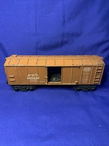 Lionel O Gauge NYC 159000 Operating Boxcar missing doors - Picture 1 of 7