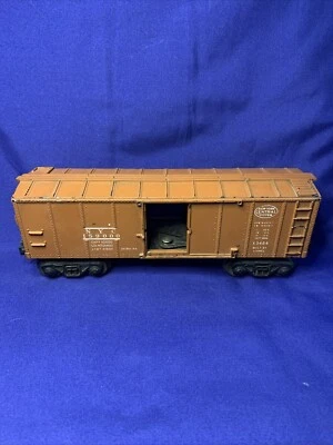 Lionel O Gauge NYC 159000 Operating Boxcar missing doors - Image 1 of 4