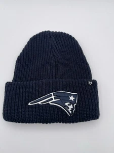 NWT New England Patriot Beanie Embroidered New England Patriots Cuffed - Picture 1 of 4