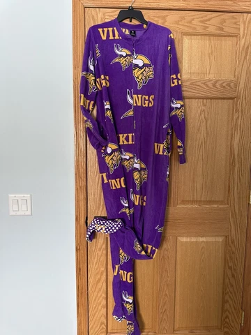 Minnesota NFL Vikings MN Football Mens 1 Piece Fleece Pajamas Sz Medium New NWT Cover