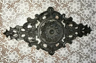  Palmette ou rosace en fonte de fer pour portillon de jardin larg 41x haut 22 cm - Photo 1/4