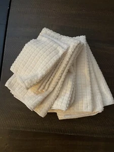 Cream Color Hand Towel Set- 4 Hand Towels And 2 Wash Clothes - Picture 1 of 2