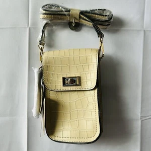 Mellow World NWT Zora Touchscreen Vegan Crossbody Bag Purse Clutch Beige NEW - Picture 1 of 11