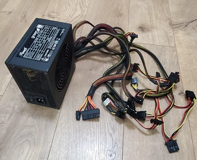 Rosewill Green Series ATX Power Supply 630W RG530-S12 (4+4)Pin 2x(6+2)Pin PCI-E - Image 1 of 4