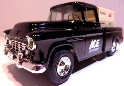 Ertl #384-10EA  1955 Chevrolet Cameo Pick Up / Crates ACE Hardware # 6 NOS - Image 1 of 4