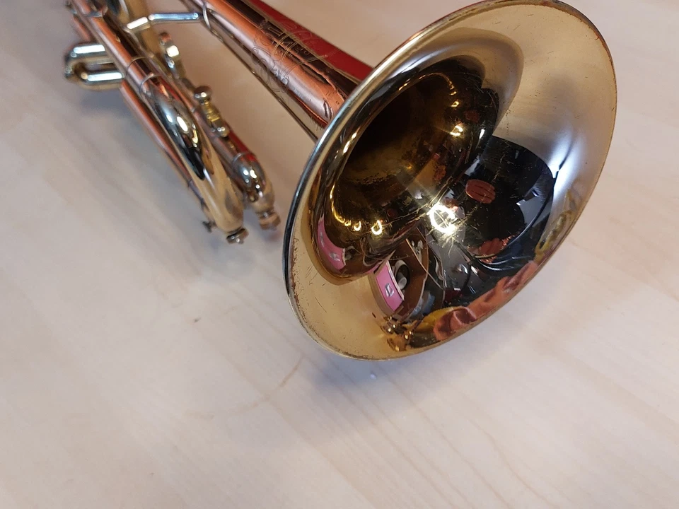 Olds Ambasador Bb Trumpet  Great Compresion.Slick Valves One Of The Best. - Image 1 of 4