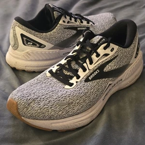 Brooks Adrenaline GTS 23 Mens Size 11 D Medium White, Black, Gray  Running Shoes - Picture 1 of 21
