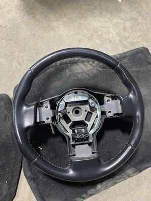 2006 Nissan 350Z Leather Steering Wheel 5Z26S 930565 - Image 1 of 4