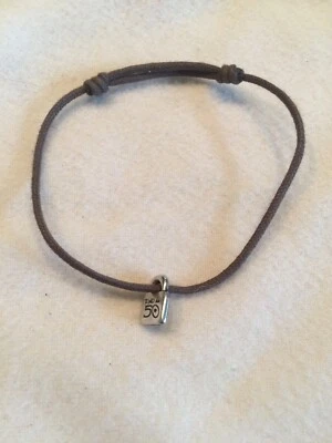 UNO DE 50 Pulsera Cordón Marrón Ajustable Plateado Grabado SOL unode50 Foto 1 de 4