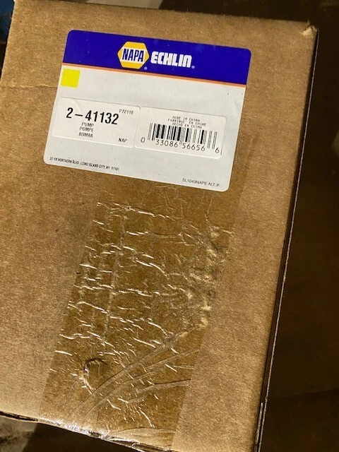 NAPA ECHLIN 2-41132 Vacuum Pump for Escalade, Escalade, Suburban, Tahoe, Yukon Foto 1 de 1