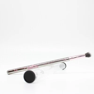 Essence Disney Princess Jasmine Blender Brush Blenderpinsel - NEU - Bild 1 von 2