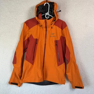 Arc'teryx Beta LT Hybrid Jacket Mens Medium Gore-Tex Waterproof Hooded - Picture 1 of 10