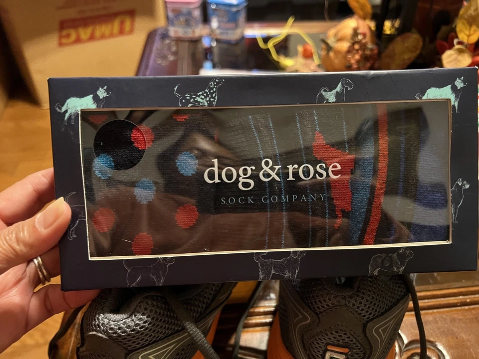 Caja de regalo de calcetín Dog & Rose Sock Company para hombre 3 pares se adapta a 8-12 rayas puntos T12 nuevo en caja Foto 1 de 4