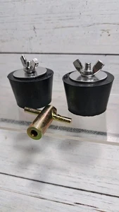 Confezione 2 Tappi Invernali In Gomma per Piscina con Una Maniglia a T 1,5" Tappi Invernalizzanti Piscina... - Foto 1 di 9