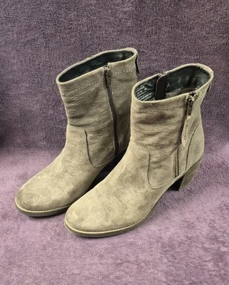 Botín Taos Shaka 2 Taupe Texturizado Gamuza Tacón Bloque Talla EU 41  Foto 1 de 4