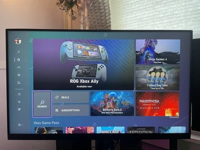 LG UltraGear GR93U-B 31.5" 4K UHD IPS LED Gaming Monitor - Image 1 of 3