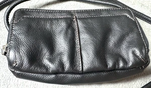 Tiganello Leather Crossbody Shoulder Bag Organizer Black Patent/Pebbled Leather - Picture 1 of 11