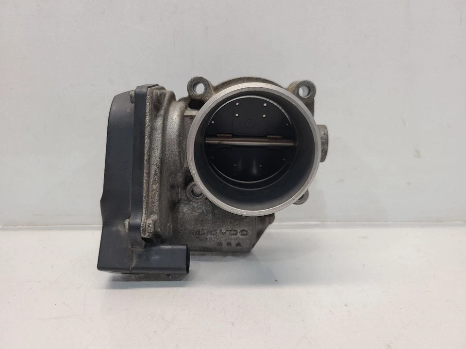 Volkswagen Tiguan 2009-17 (2,0 L/AT) carrocería del acelerador Foto 1 de 4