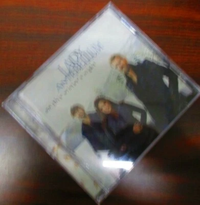 Lady Antebellum, On This Winter's Night, CD, 2012, Capitol Records Nashville - Imagem 1 de 4