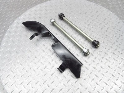 Triumph Bonneville T100 2016 09-16 protector de cadena guía cubierta eje pivote trasero pasador Foto 1 de 4